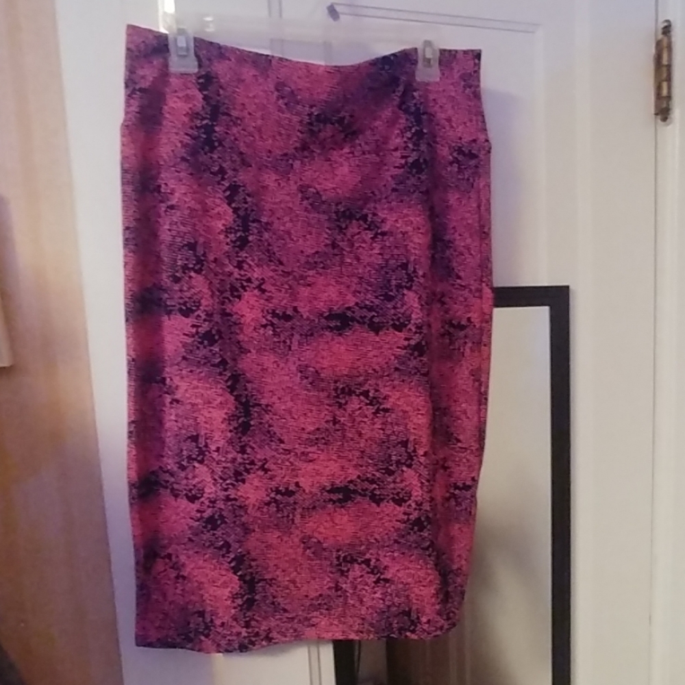 Ladies Skirt